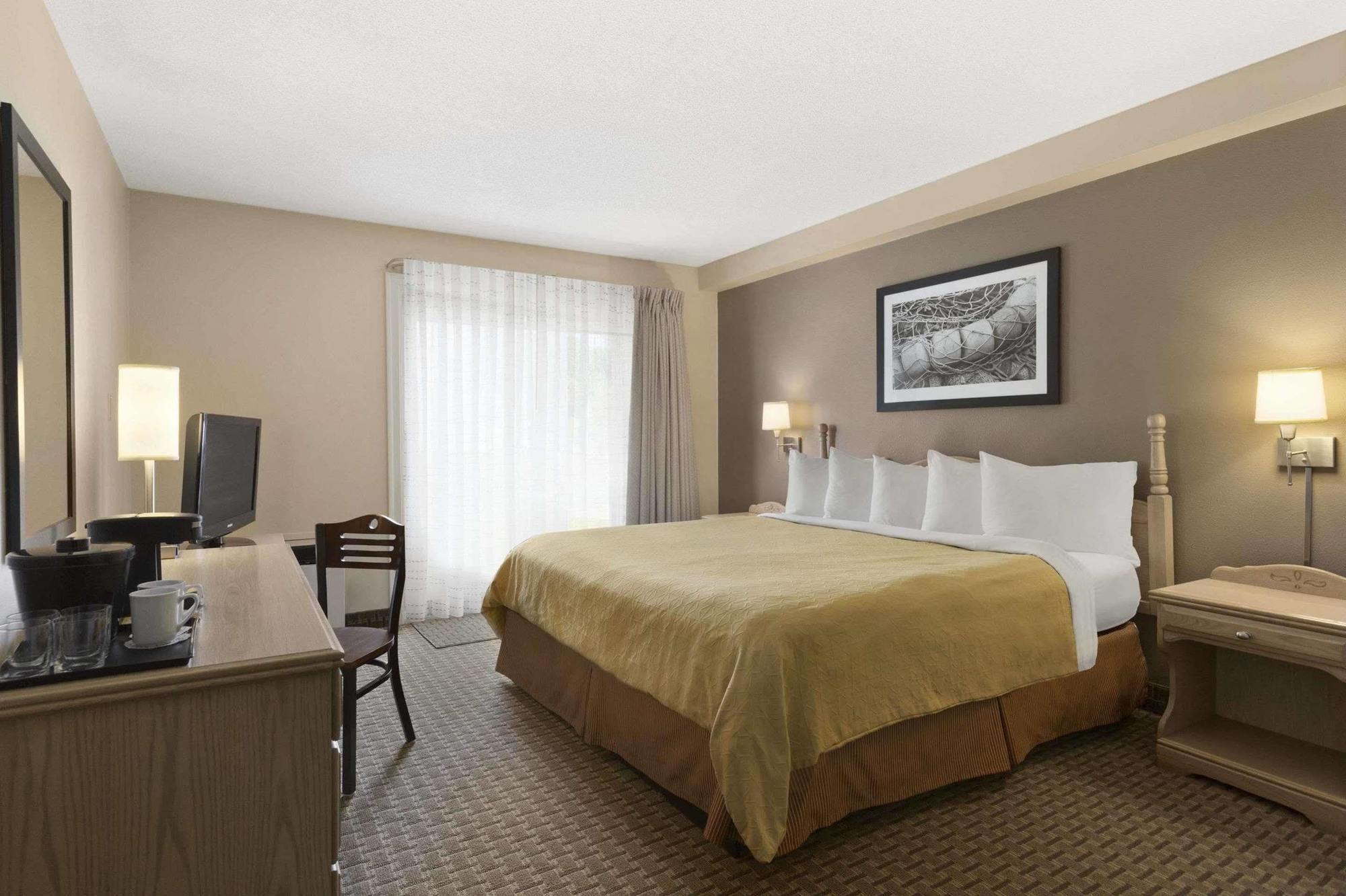 Country Inn & Suites Dartmouth Bagian luar foto